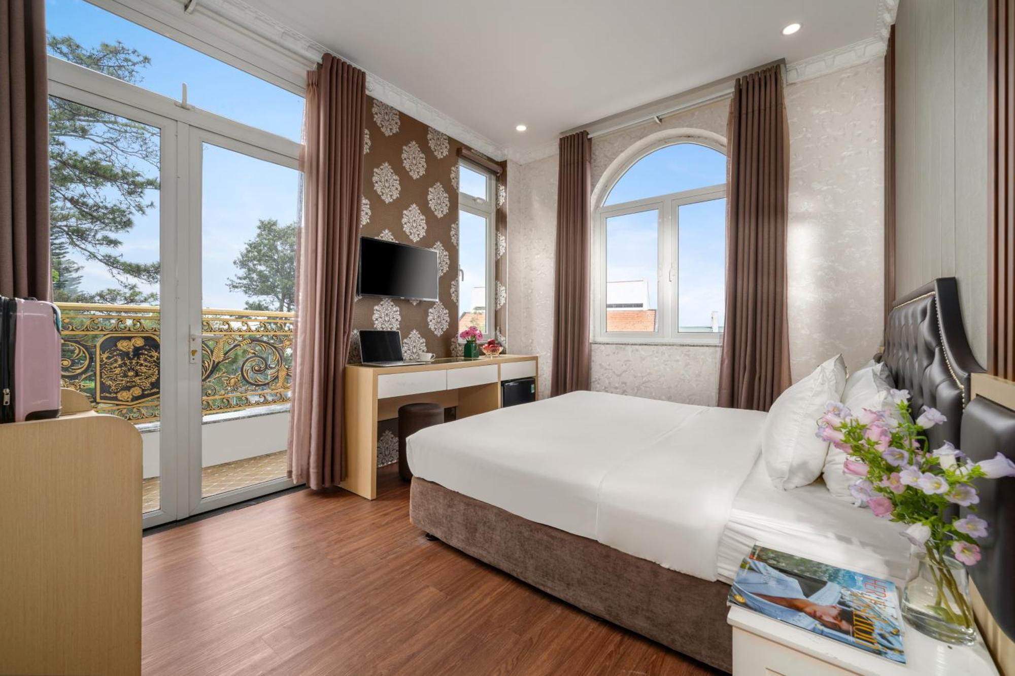 Be U Hotel City View Da Lat Esterno foto
