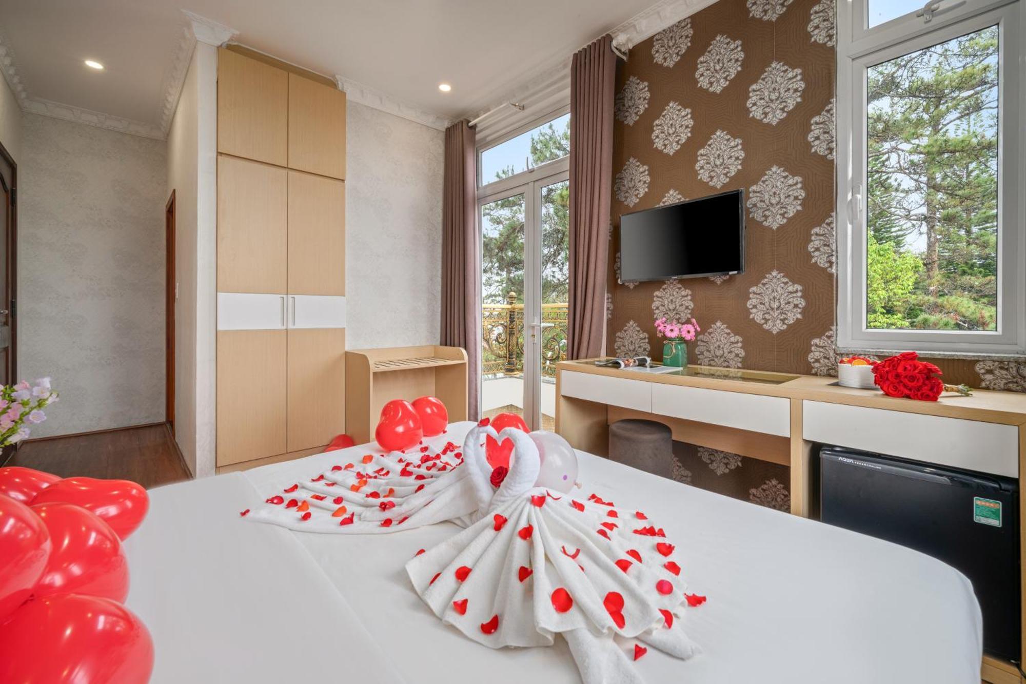 Be U Hotel City View Da Lat Esterno foto