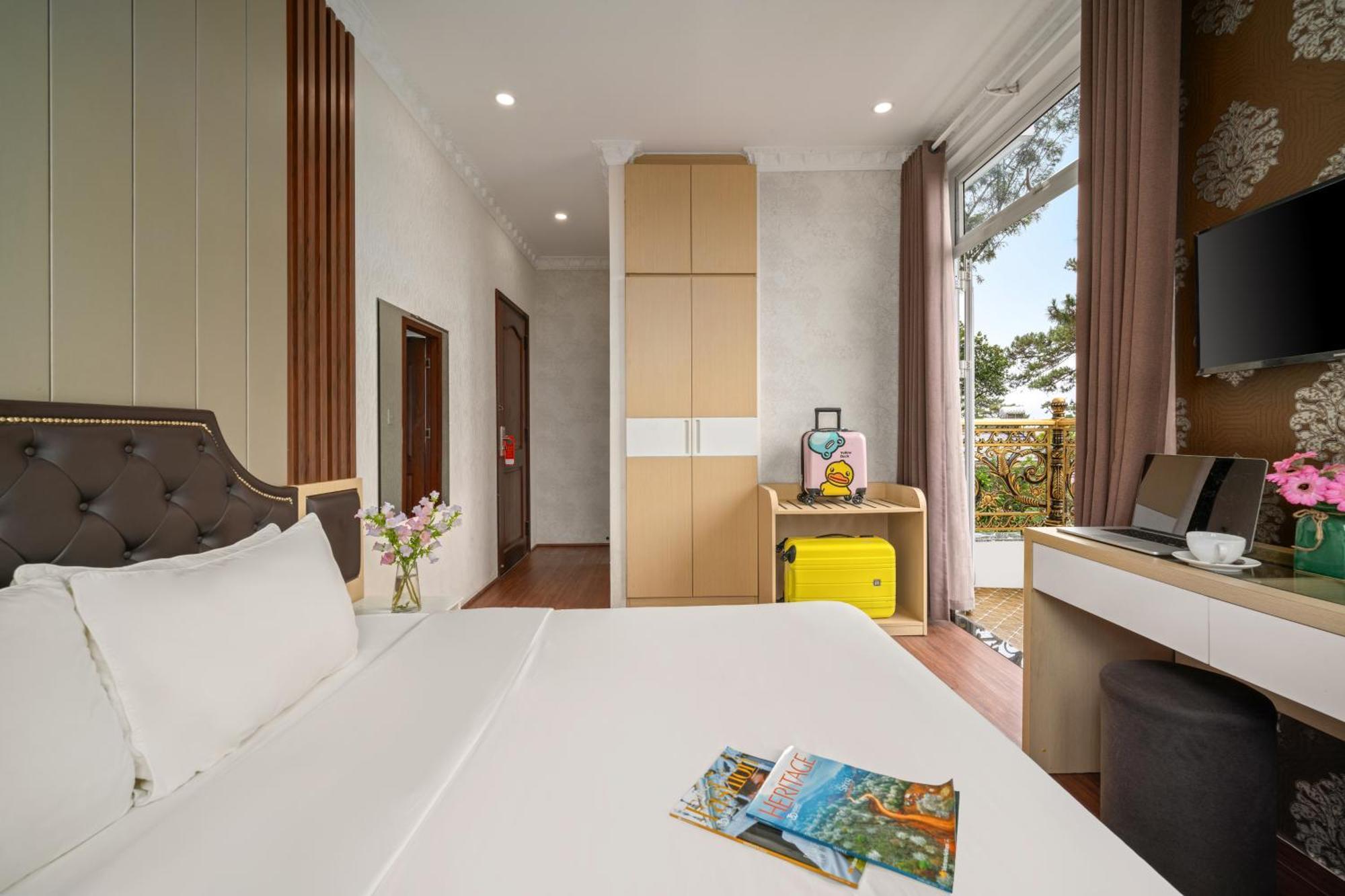 Be U Hotel City View Da Lat Esterno foto