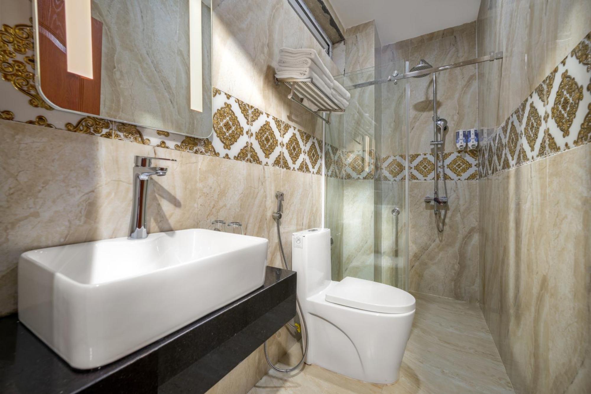 Be U Hotel City View Da Lat Esterno foto