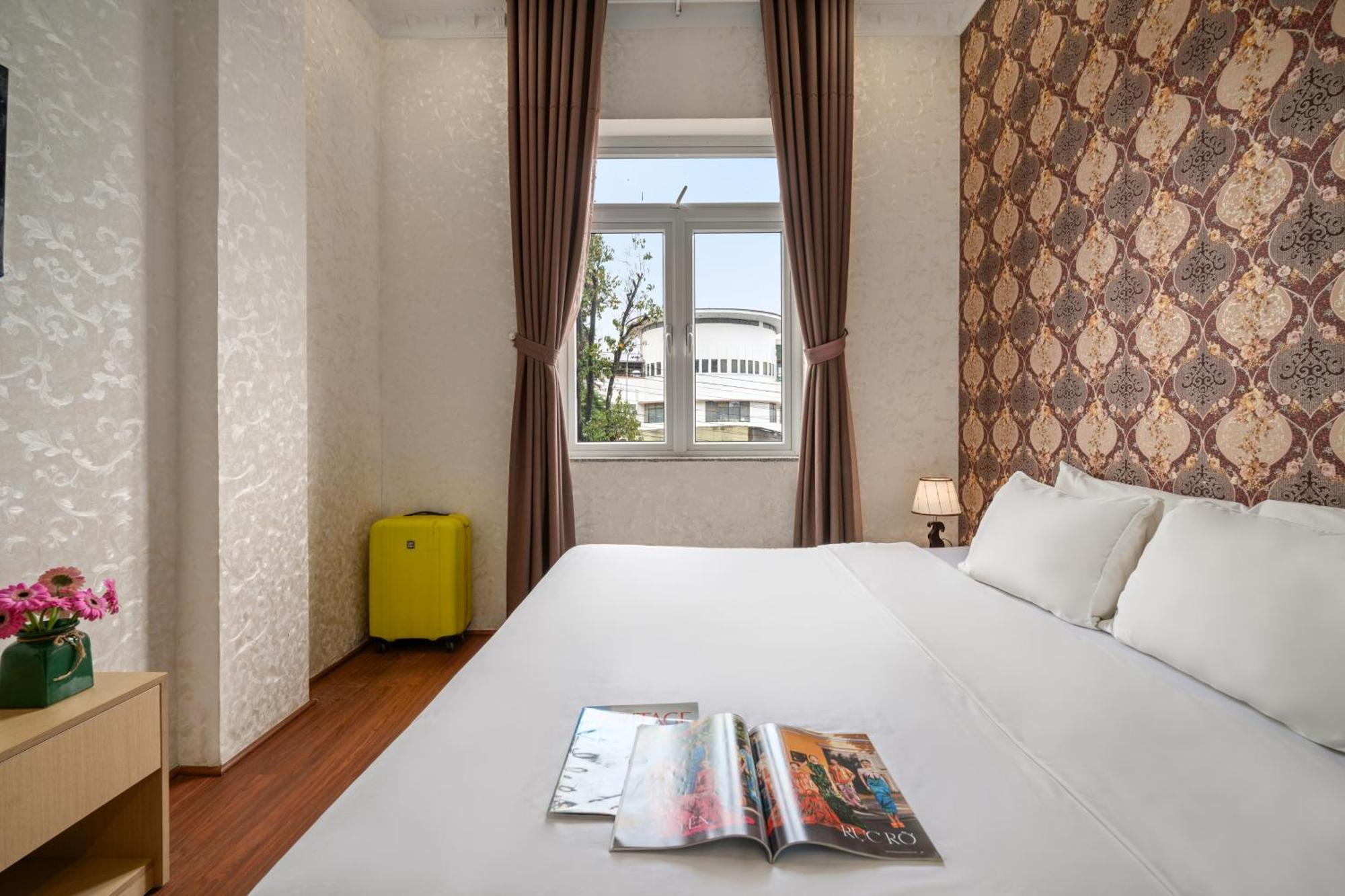Be U Hotel City View Da Lat Esterno foto